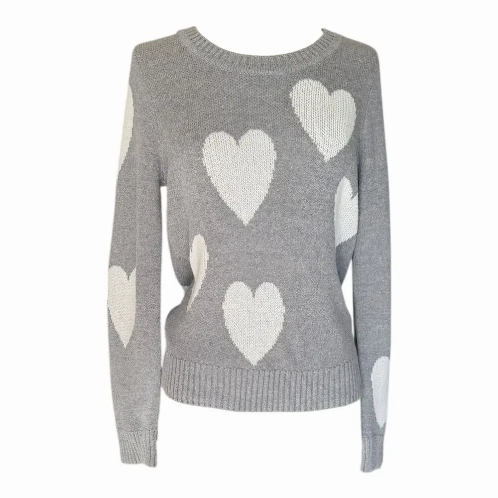 Chaser NWT Women’s Gray & White Heart Knit Pullover Sweater Cozy Crewneck Medium